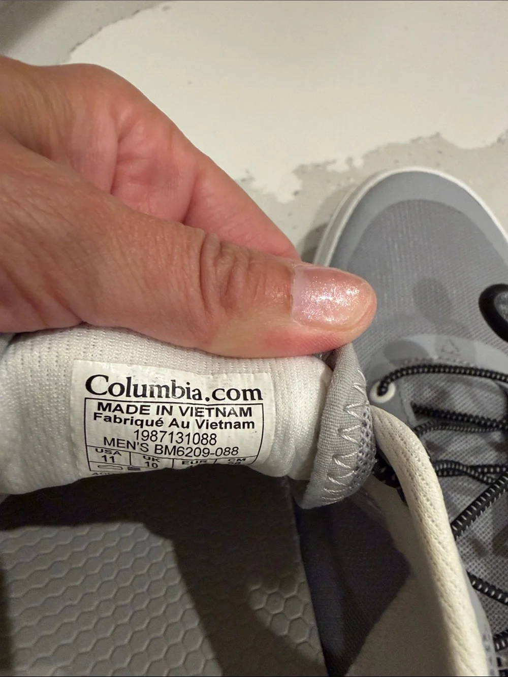 Columbia lightweight mesh